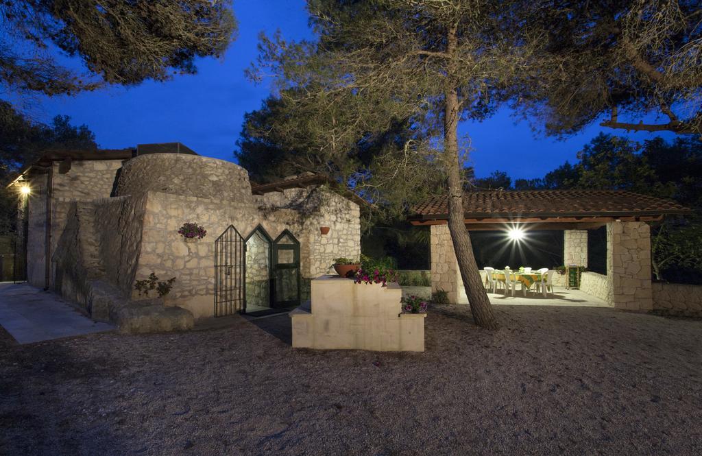 Trullo In The Wood Vila Nardò Exterior foto